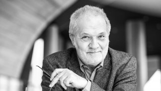 Peter Eötvös