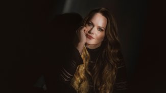 Mari Eriksmoen © Francisco Munoz