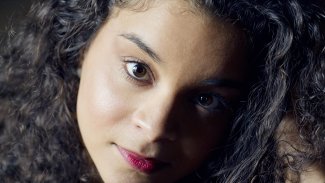 La Belle et la Bête: Julie Roset debuts as Zémire