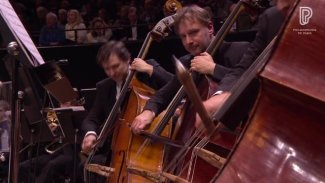Paavo Järvi - Shostakovich: Symphony No.5 (excerpt) with NHK Symphony Orchestra Thumbnail