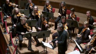 Pekka Kuusisto with Britten Sinfonia Thumbnail