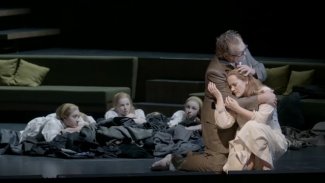 Catherine Naglestad - Strauss: Salome - Trailer © Deutsche Oper Berlin Thumbnail