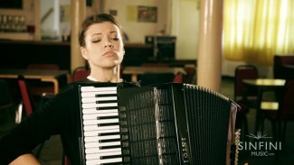 Ksenija Sidorova - Grieg: Air Thumbnail