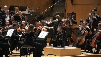 Kodaly: Dances of Galanta (excerpt) © Gothenburg Symphony Thumbnail