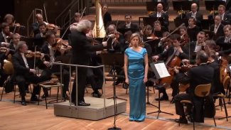 Mahler Symphony No. 4 extract, Feb 2017 (c) Berliner Philharmoniker conducted by Simon Rattle Thumbnail