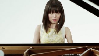 Alice Sara Ott - short promo clip Thumbnail