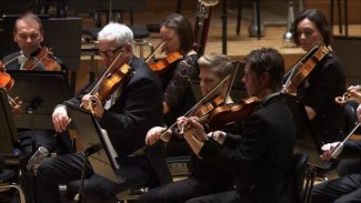 Barbara Hannigan conducts Nono and Haydn Thumbnail