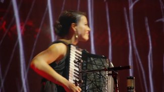 Ksenija Sidorova and Gui Boretto play Piazzolla Thumbnail