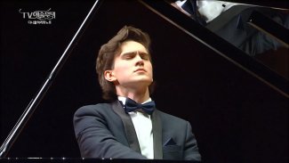 Daniel Kharitonov (Даниил Харитонов) Chopin Etude Op.10 No.12 Revolutionary Thumbnail