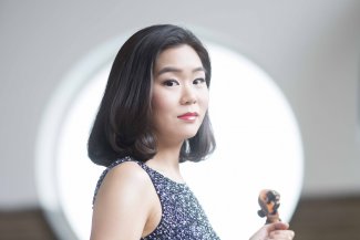 Esther Yoo
