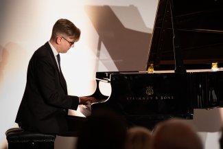 Víkingur Ólafsson