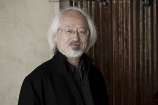 Masaaki Suzuki 