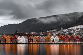 Michael Fousert on Unsplash