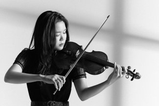 Esther Yoo