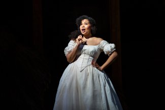 Golda Schultz L'Elisir d'Amore (c) Marty Sohl / Met Opera