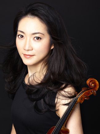 Akiko Suwanai