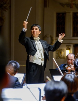 Lan Shui with SSO in Prague Smetana Hall