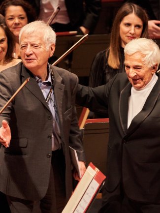 Vladimir Ashkenazy at Jasper Parrott celebrating 50 years together c. Kaupo Kikkas