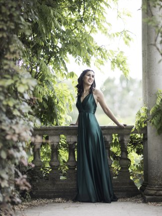 163 colour hi-res - Mishka Rushdie Momen (c) Benjamin Ealovega