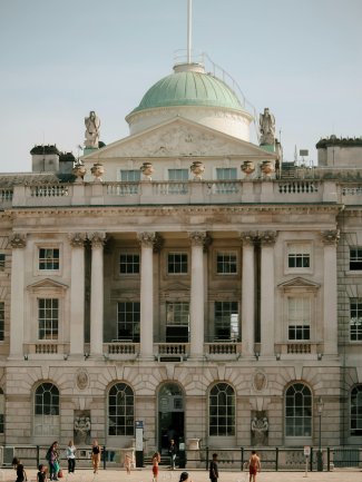 Somerset House pexels-sofia-marquet-453708414-18504550.jpg