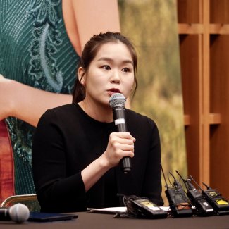 Press conference in Seoul - Esther's new album Jan 23