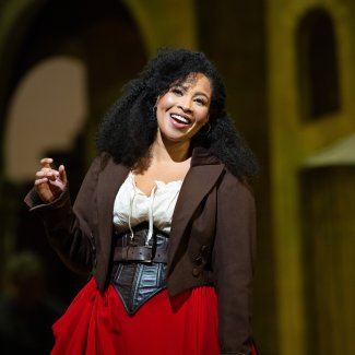 Golda Schultz (c) Marty Sohl / Met Opera