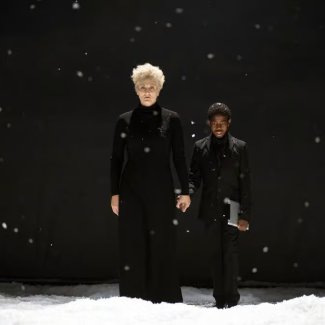 ENO-War-Requiem-Emma-Bell-Olufemi-Alaka-c-Richard-Hubert-Smith